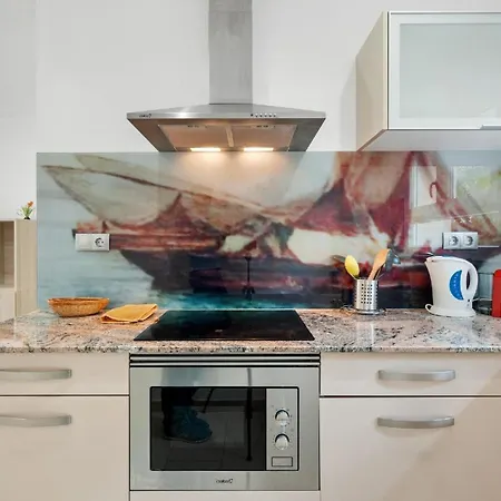 Fuer 4 Personen Ca 60 Qm In Empuriabrava, Costa Brava Golf De Roses Apartment Empuriabrava